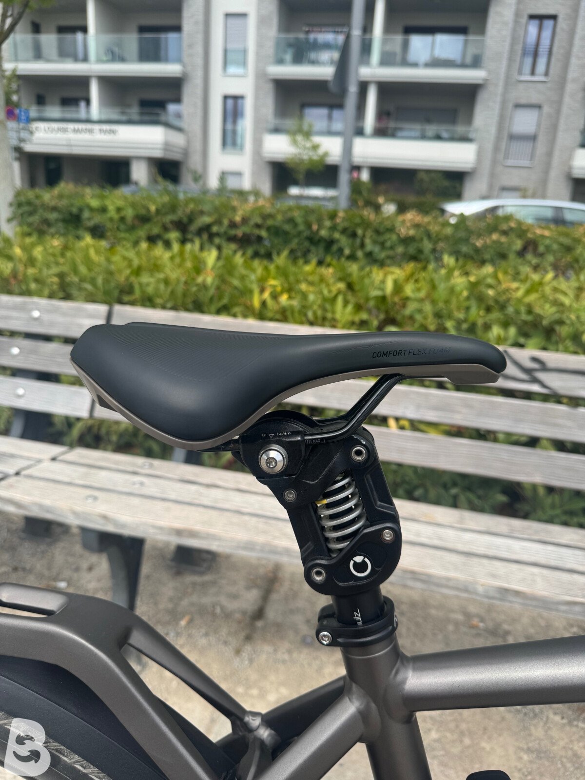 Cube Kathmandu Hybrid SLT 625 2021