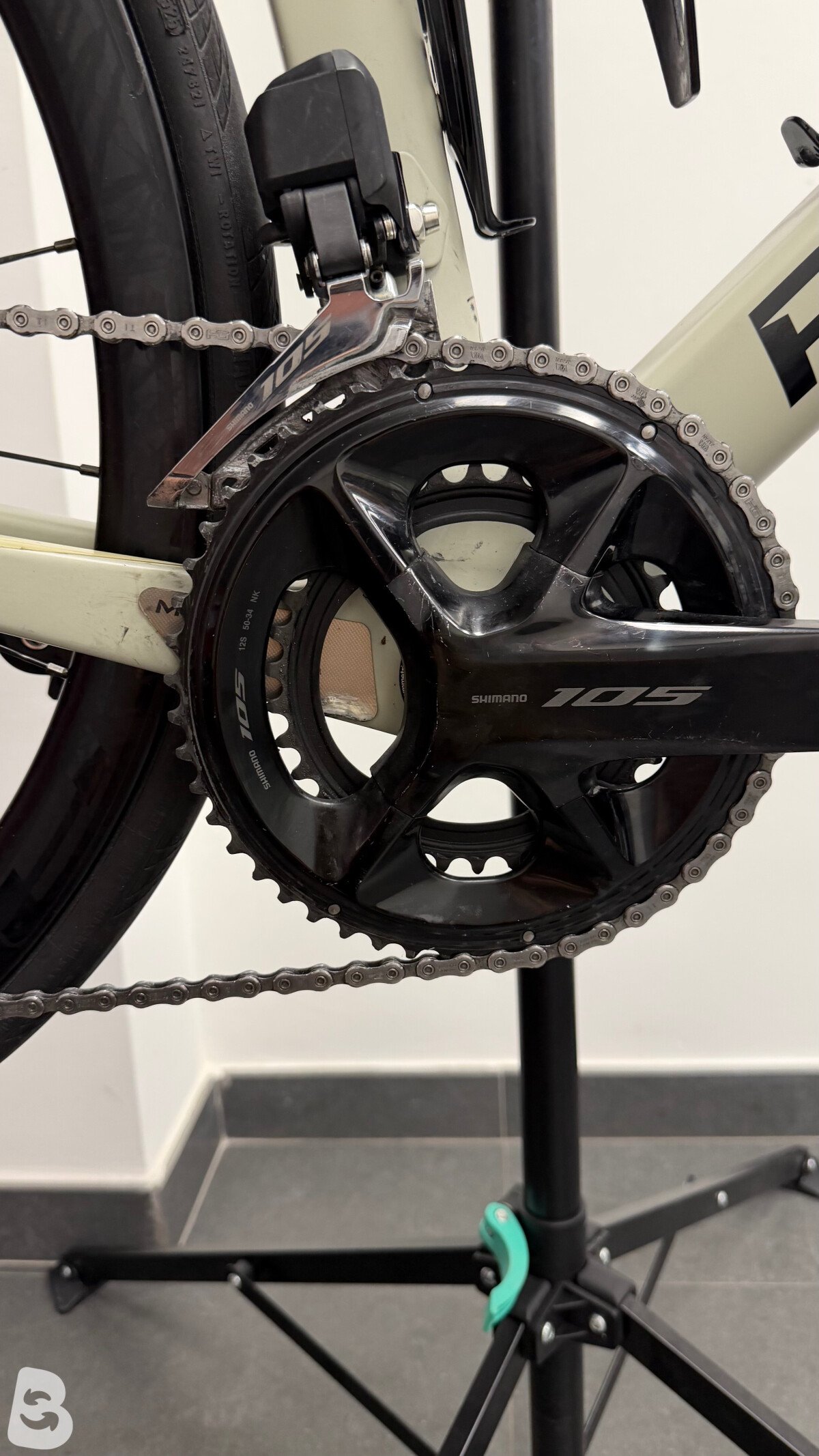 Pinarello Paris 105 Bike 2022
