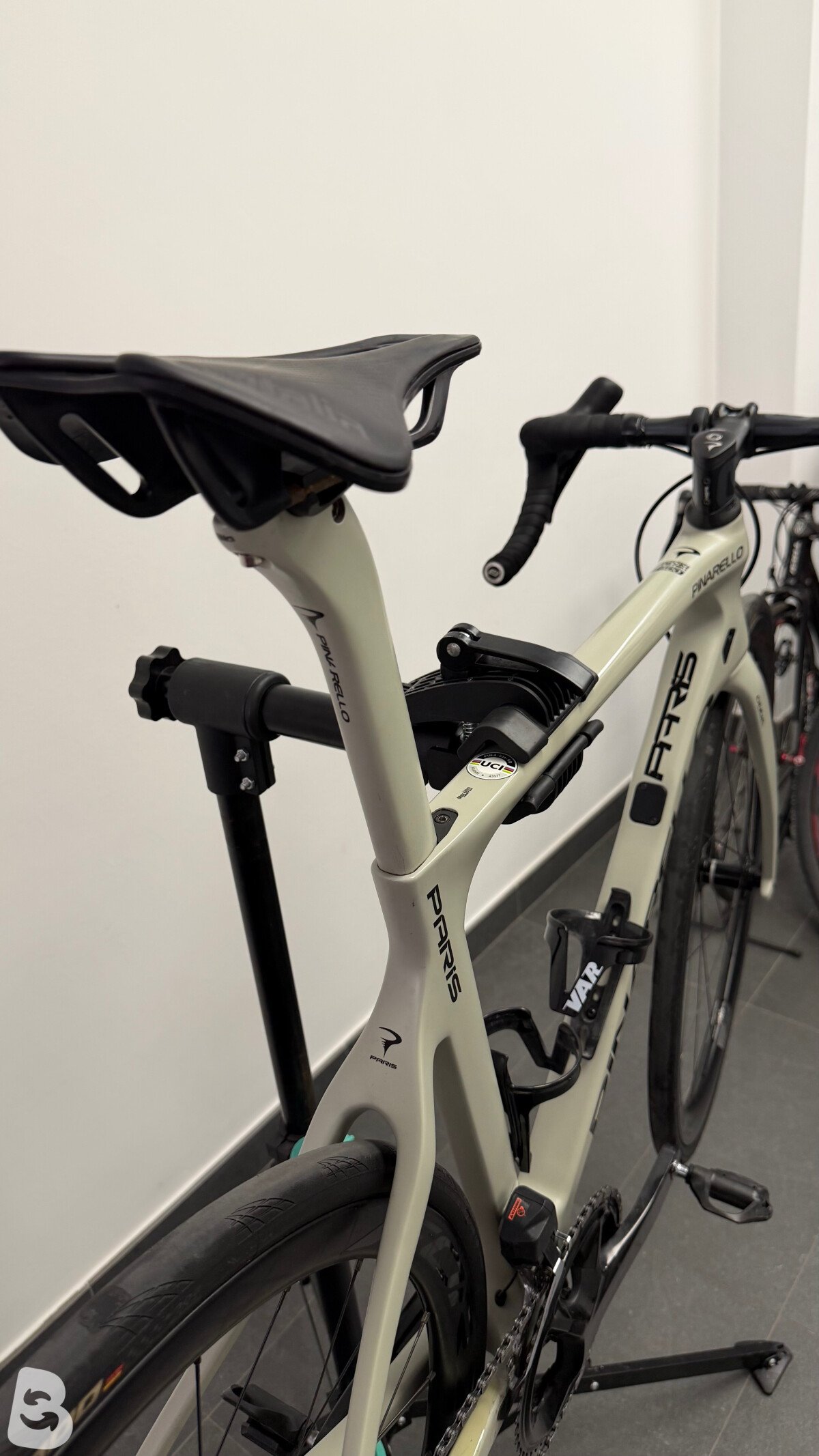 Pinarello Paris 105 Bike 2022