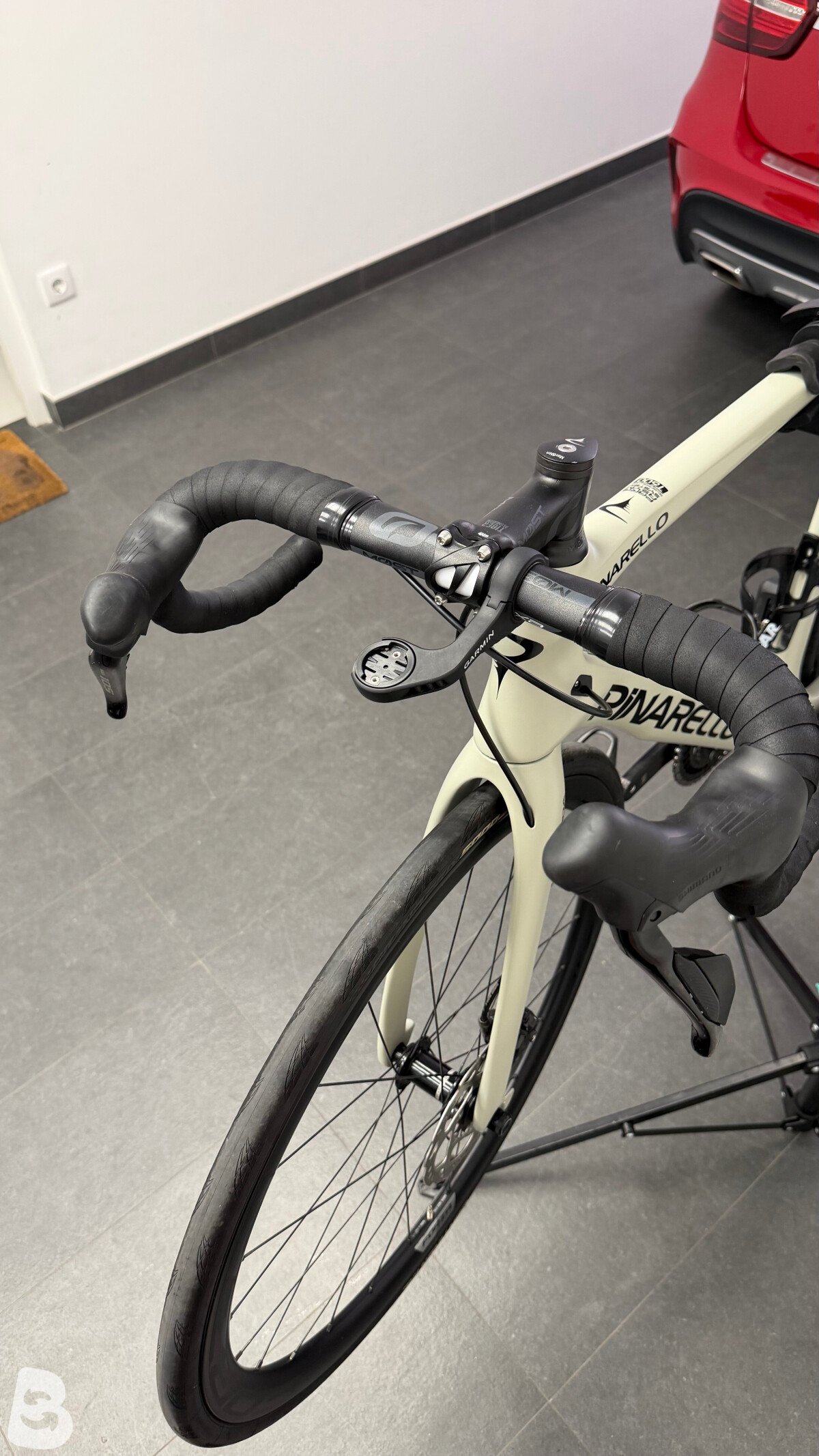 Pinarello Paris 105 Bike 2022