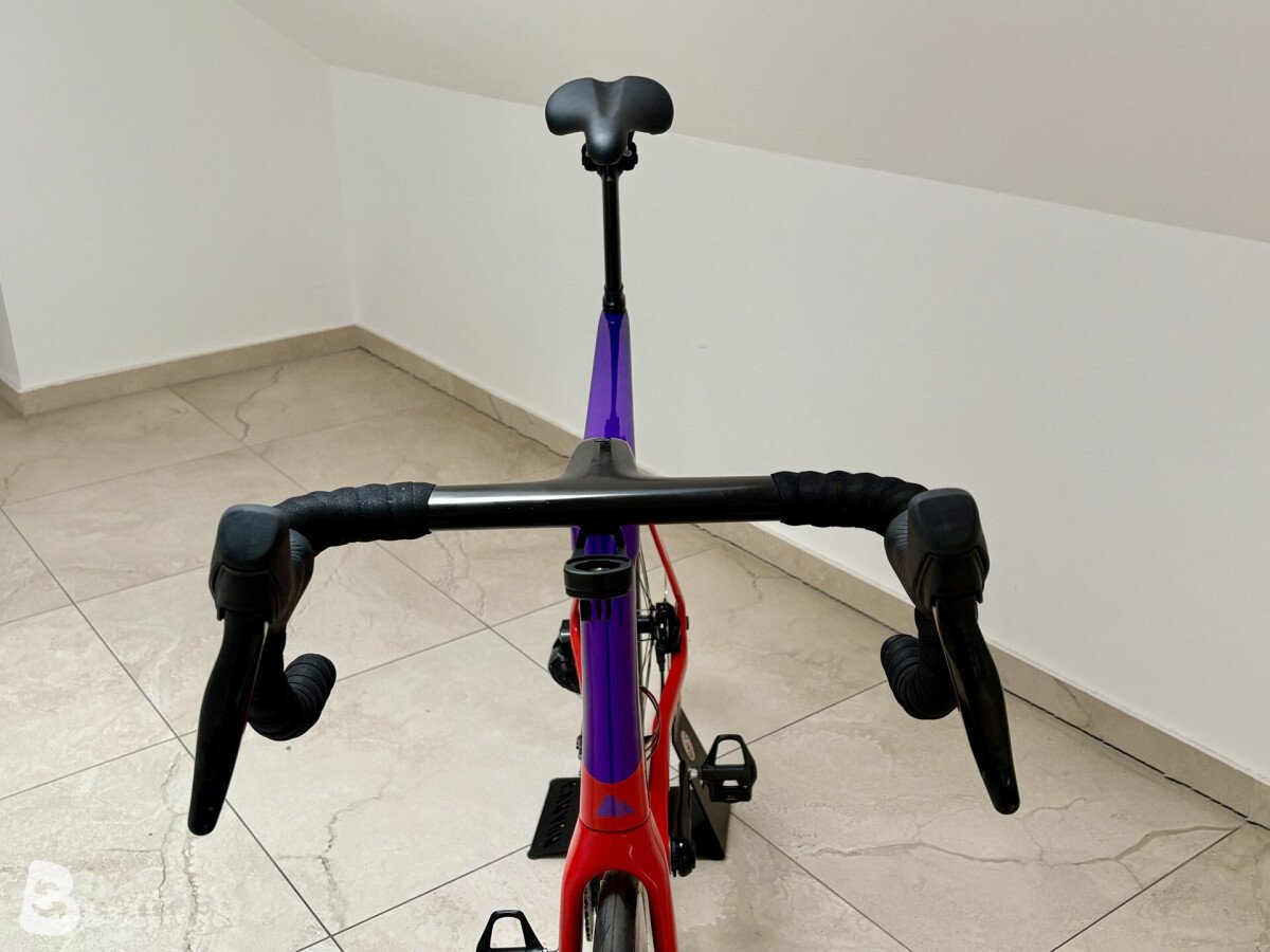 Canyon Aeroad CF SLX 7 Disc eTap 2022