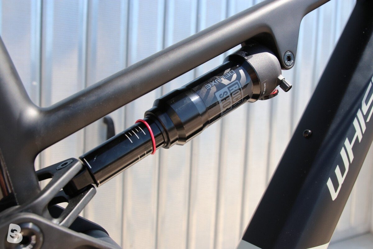 Whistle AXR CA 5.6 con nuovo MOTORE DJI AVINOX 2026