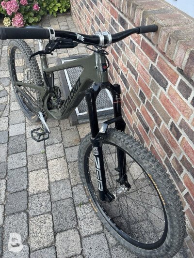 Santa Cruz Bronson V4cc 2023