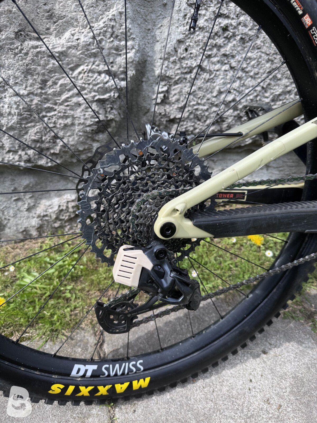 Santa Cruz Hightower Carbon CC 2020