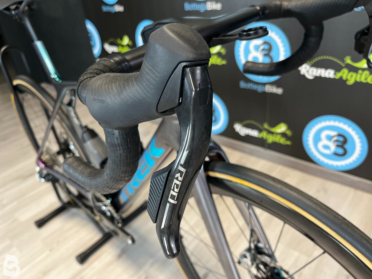 Trek Madone SLR9 eTap Gen.8 2025