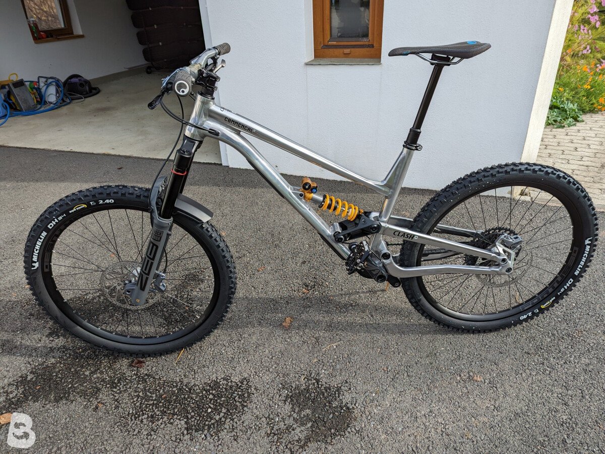 Commencal CLASH OHLINS EDITION 2022