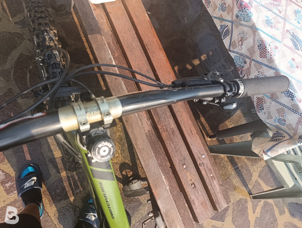 Pivot Switchblade Pro XT/XTR 2021