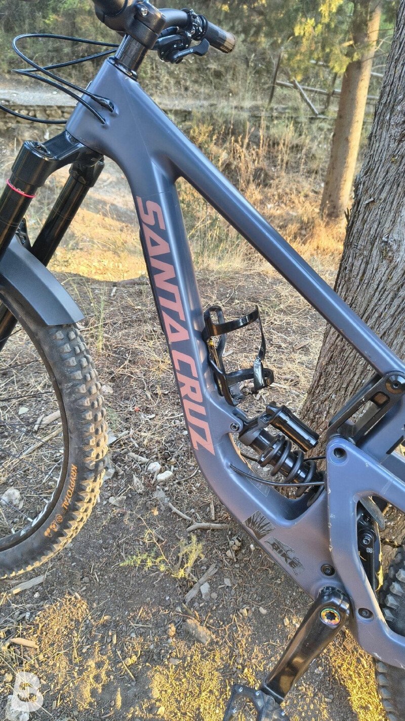 Santa Cruz Megatower V1 2022