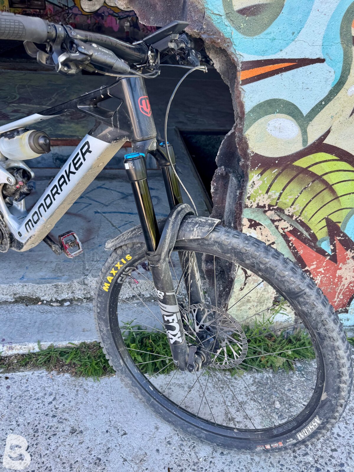 Mondraker DUNE R 2024