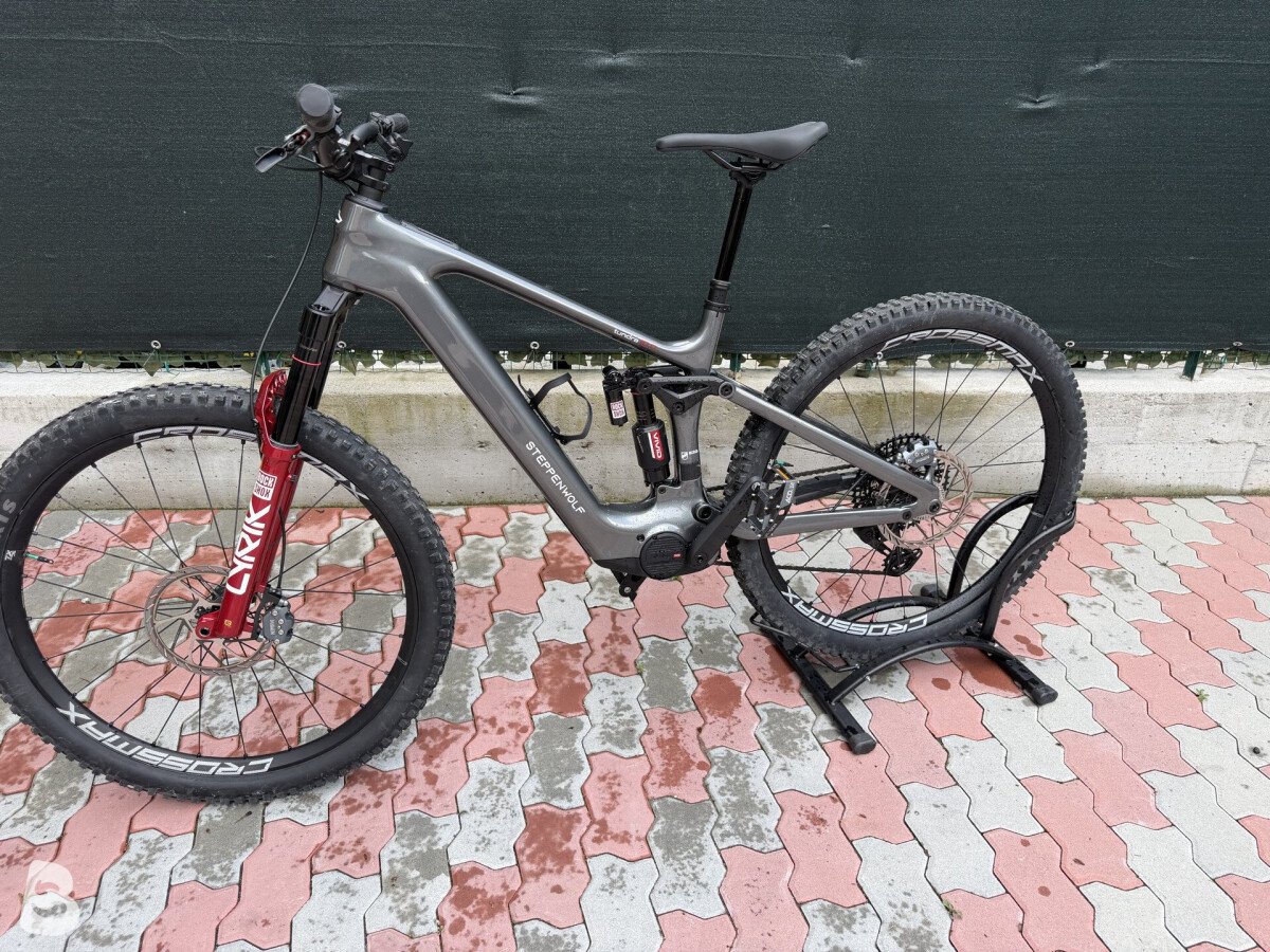 Steppenwolf Tundra 10 2026