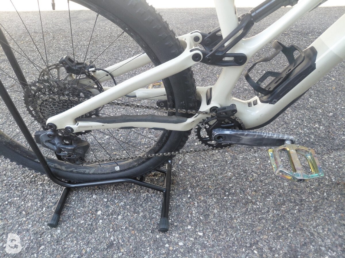 Specialized Stumpjumper Evo Expert 2023