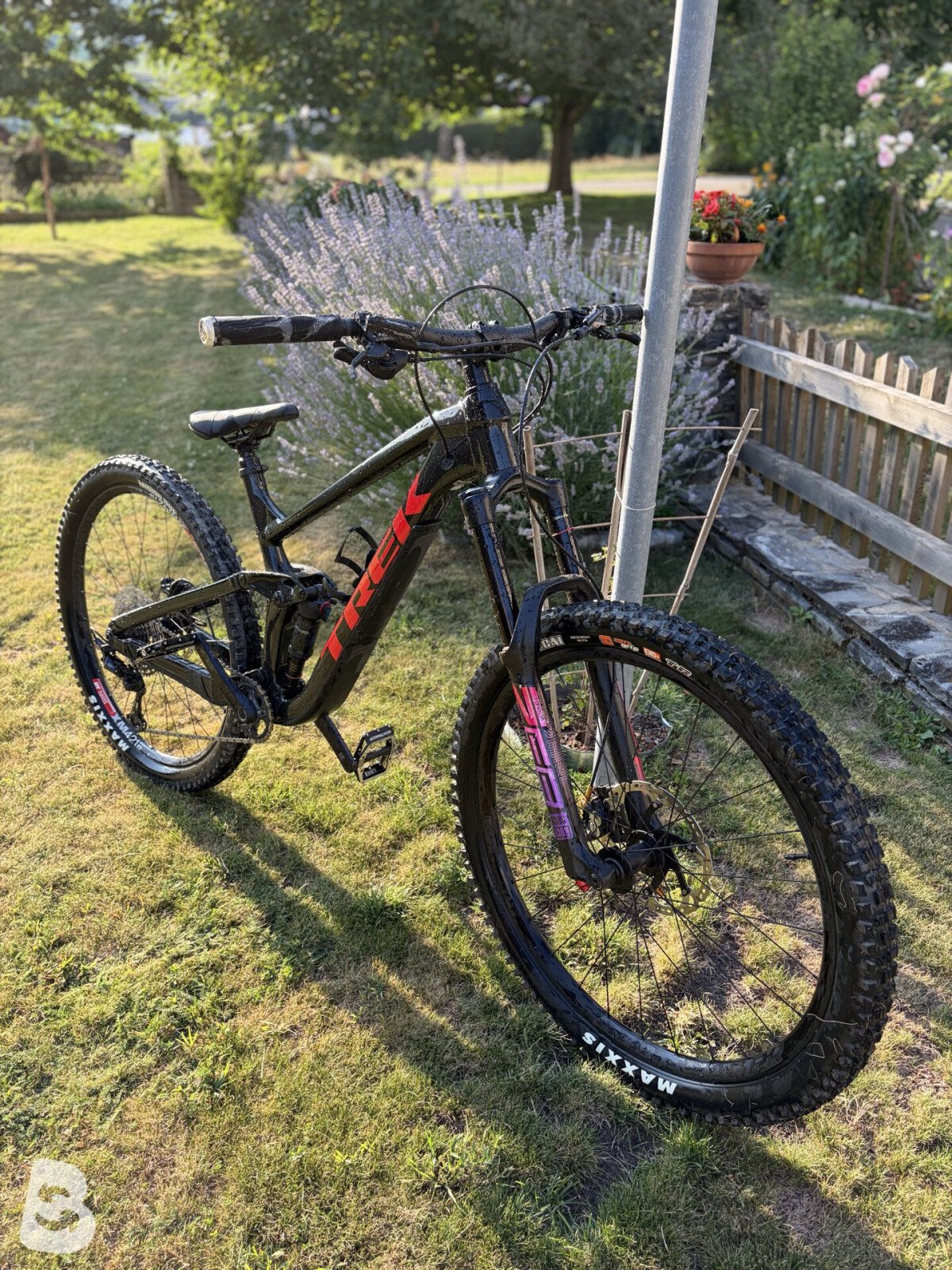 Trek Slash 9.7 2021