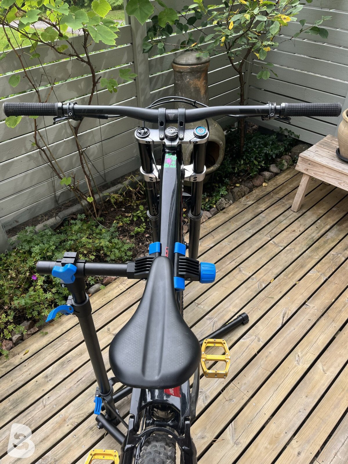 Trek Session 8 2018
