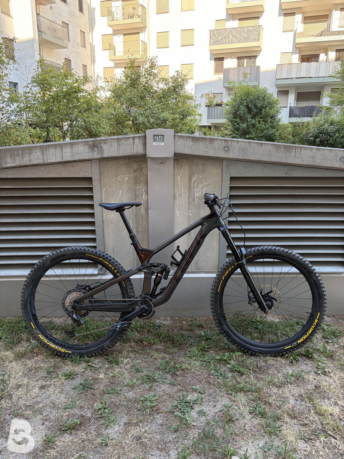 Trek Slash 9.8 GX AXS 2022