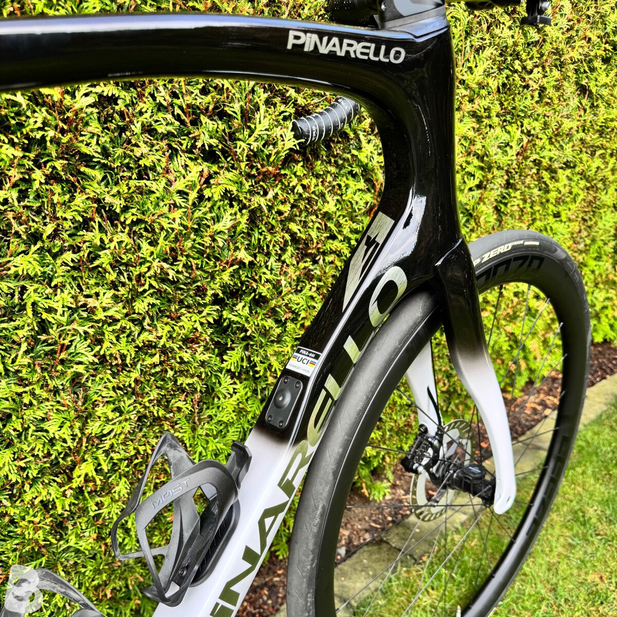 Pinarello F7 2025