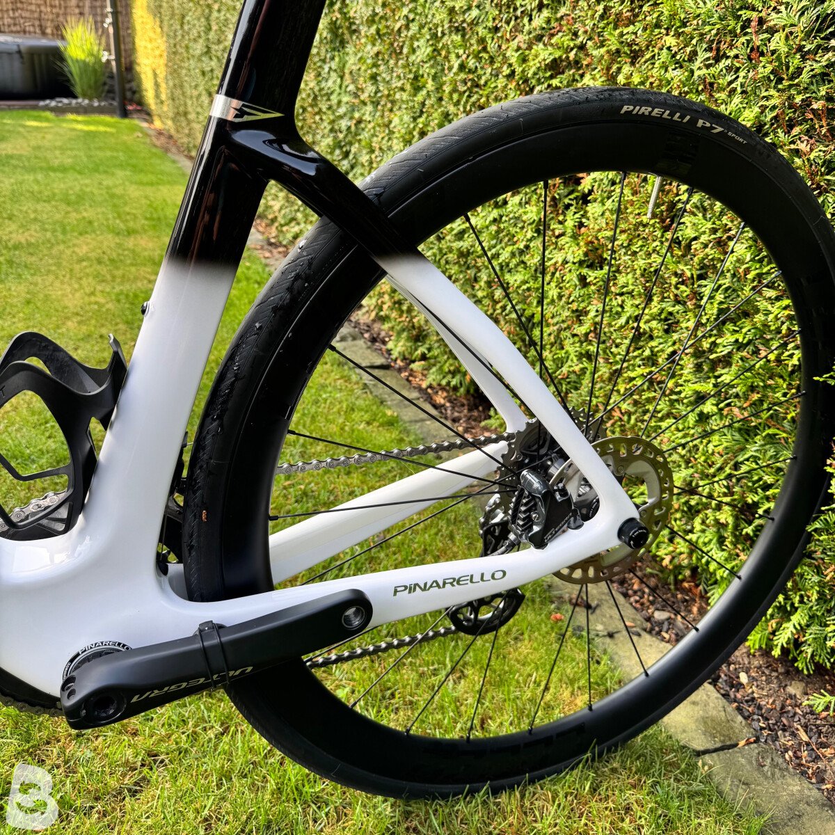 Pinarello F7 2025