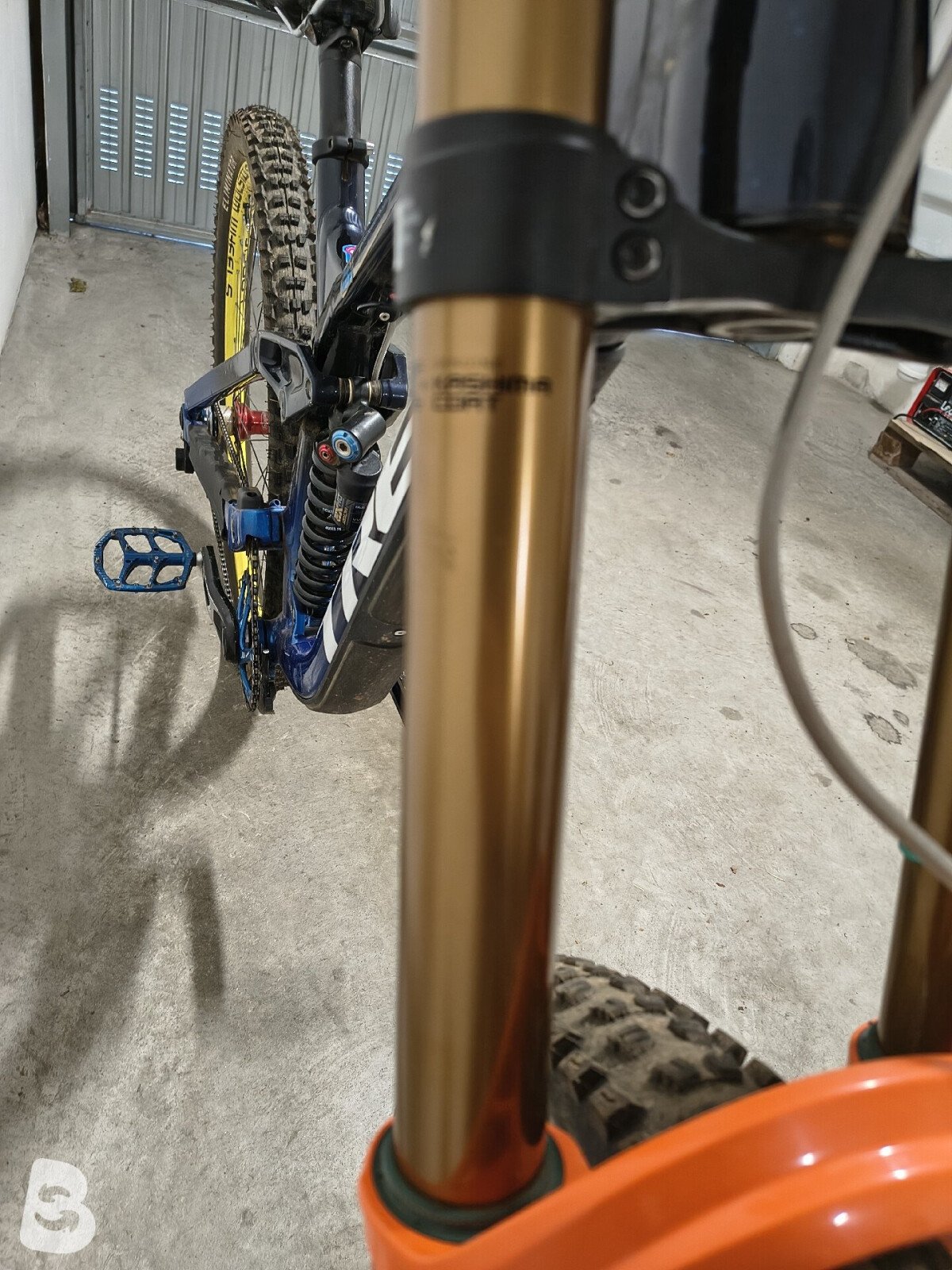 Trek Session 9 X01 2022