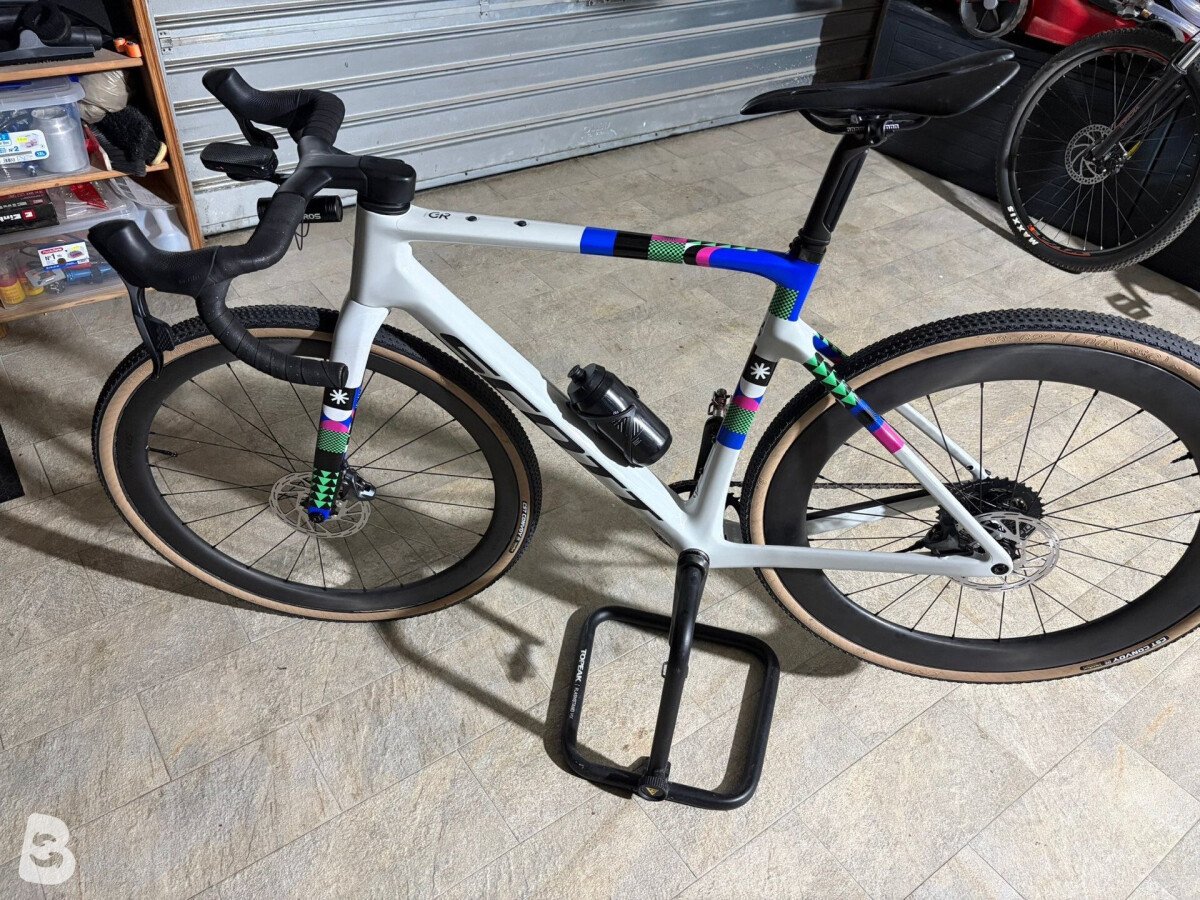 Scott Addict RC Gravel 2025