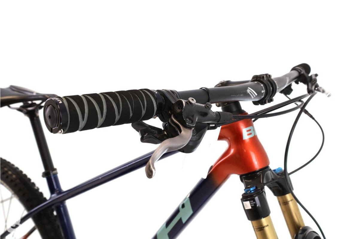 BH Ultimate RC XT 2022