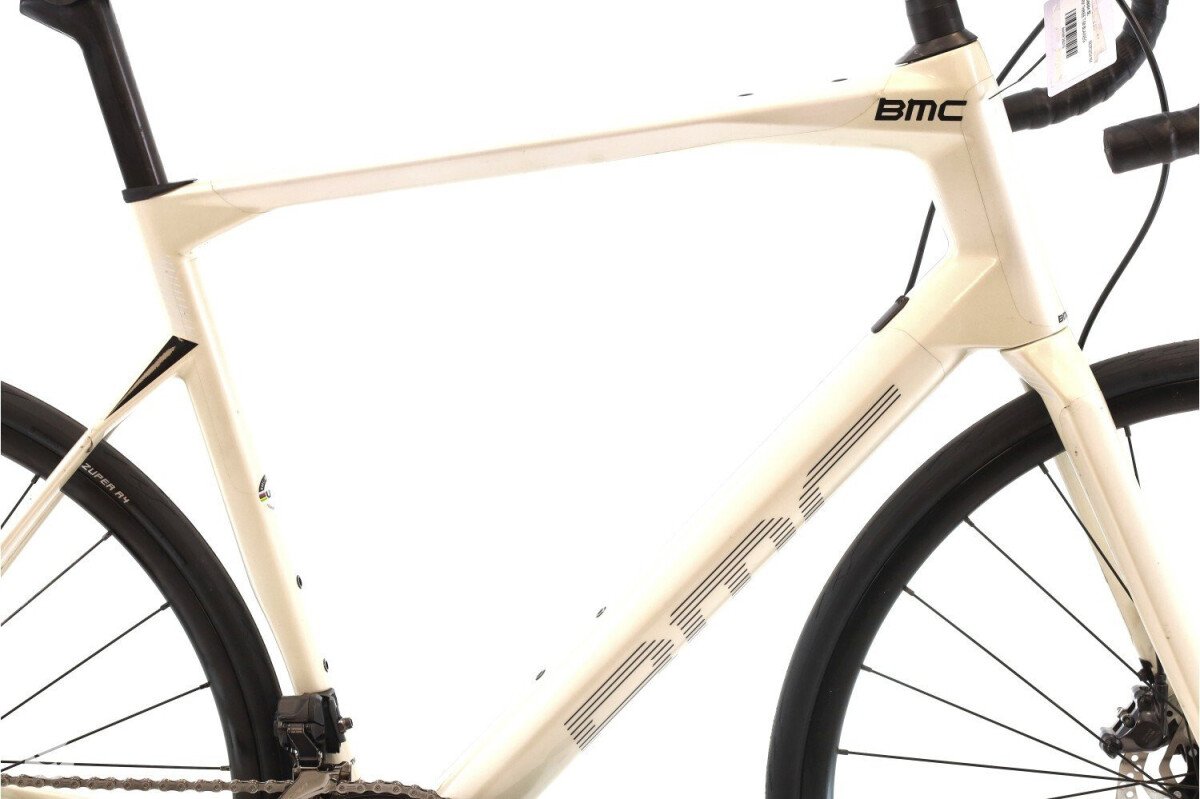BMC Roadmachine THREE Di2 12V 2024