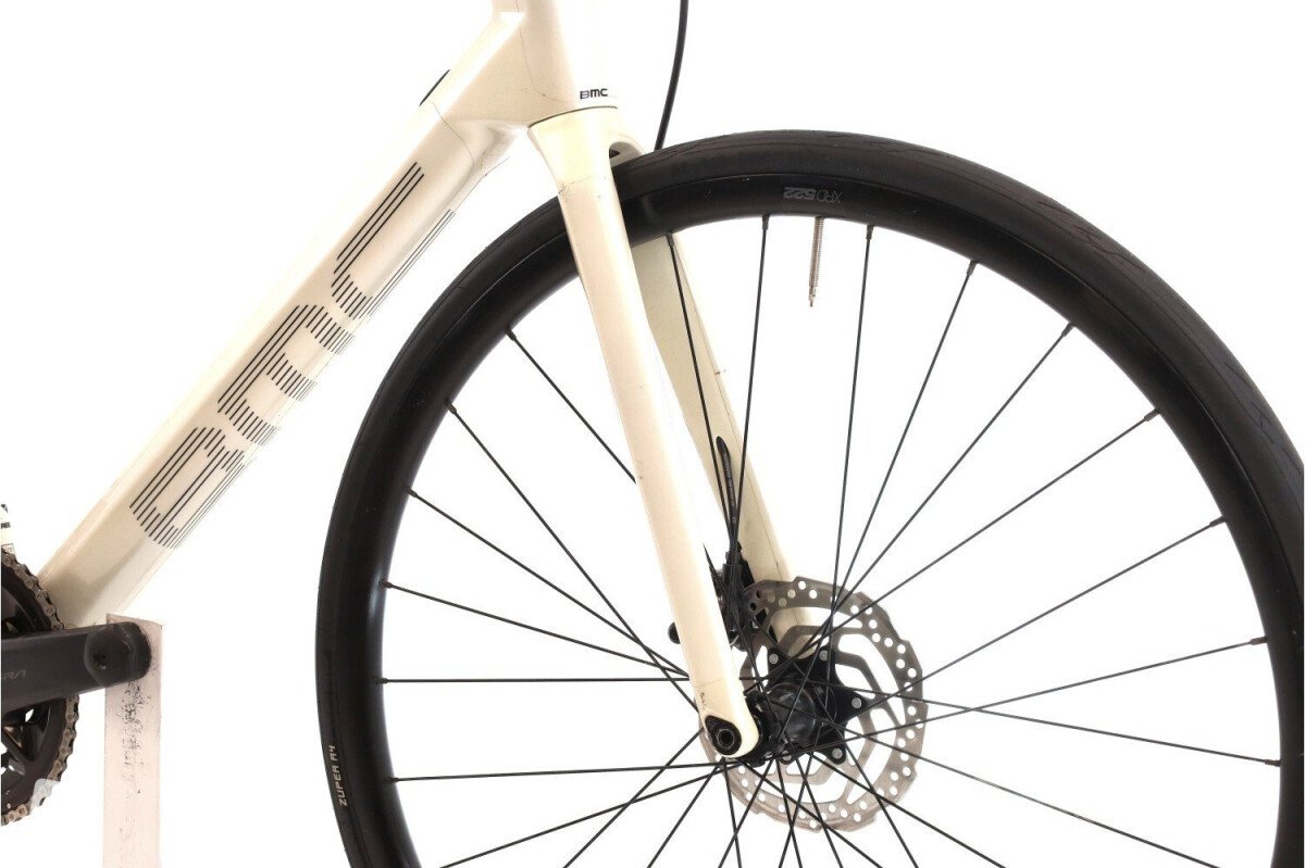 BMC Roadmachine THREE Di2 12V 2024