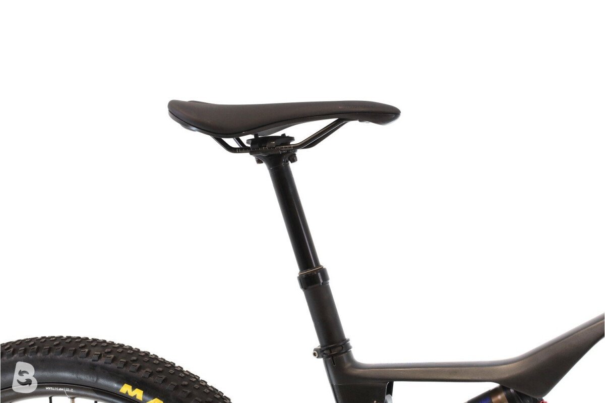 Orbea Oiz M-LTD XTR Di2 2022
