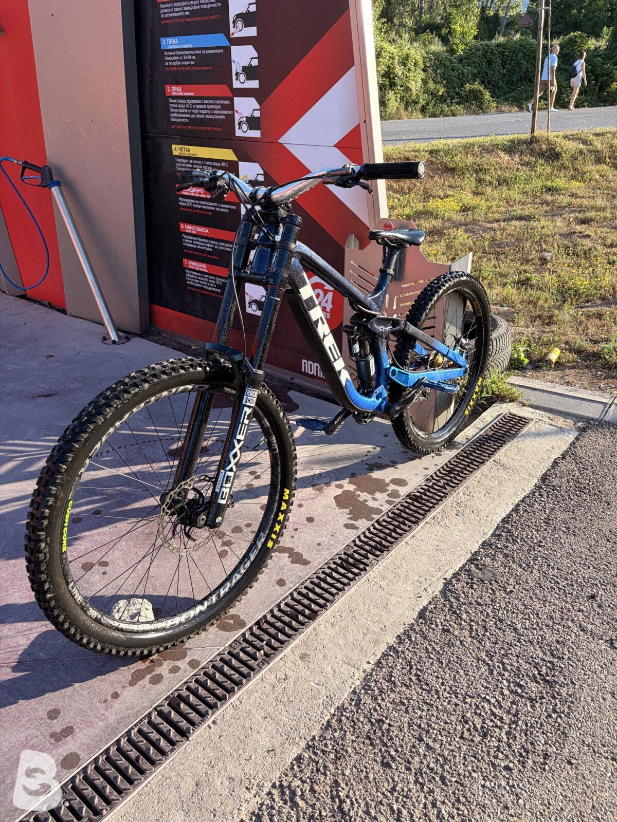 Trek Session 9 X01 2025