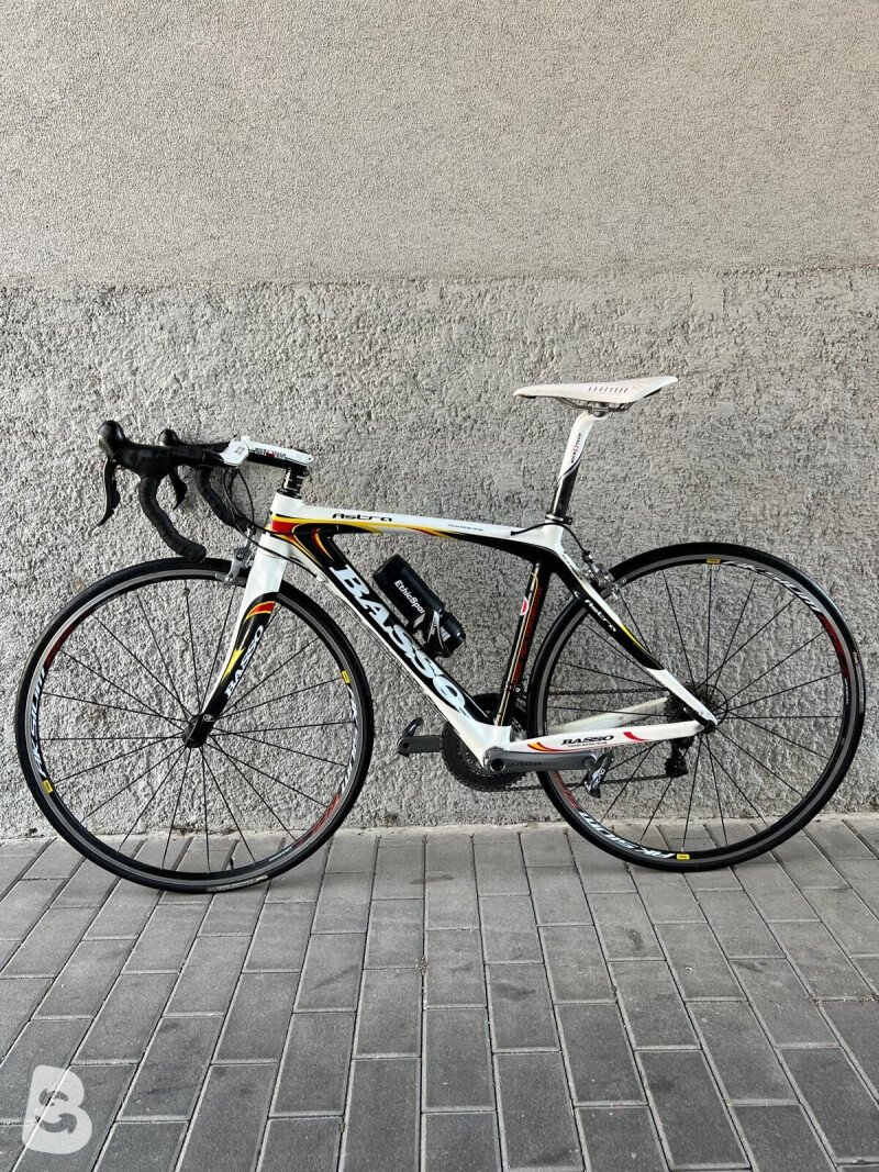 Basso Astra 2011
