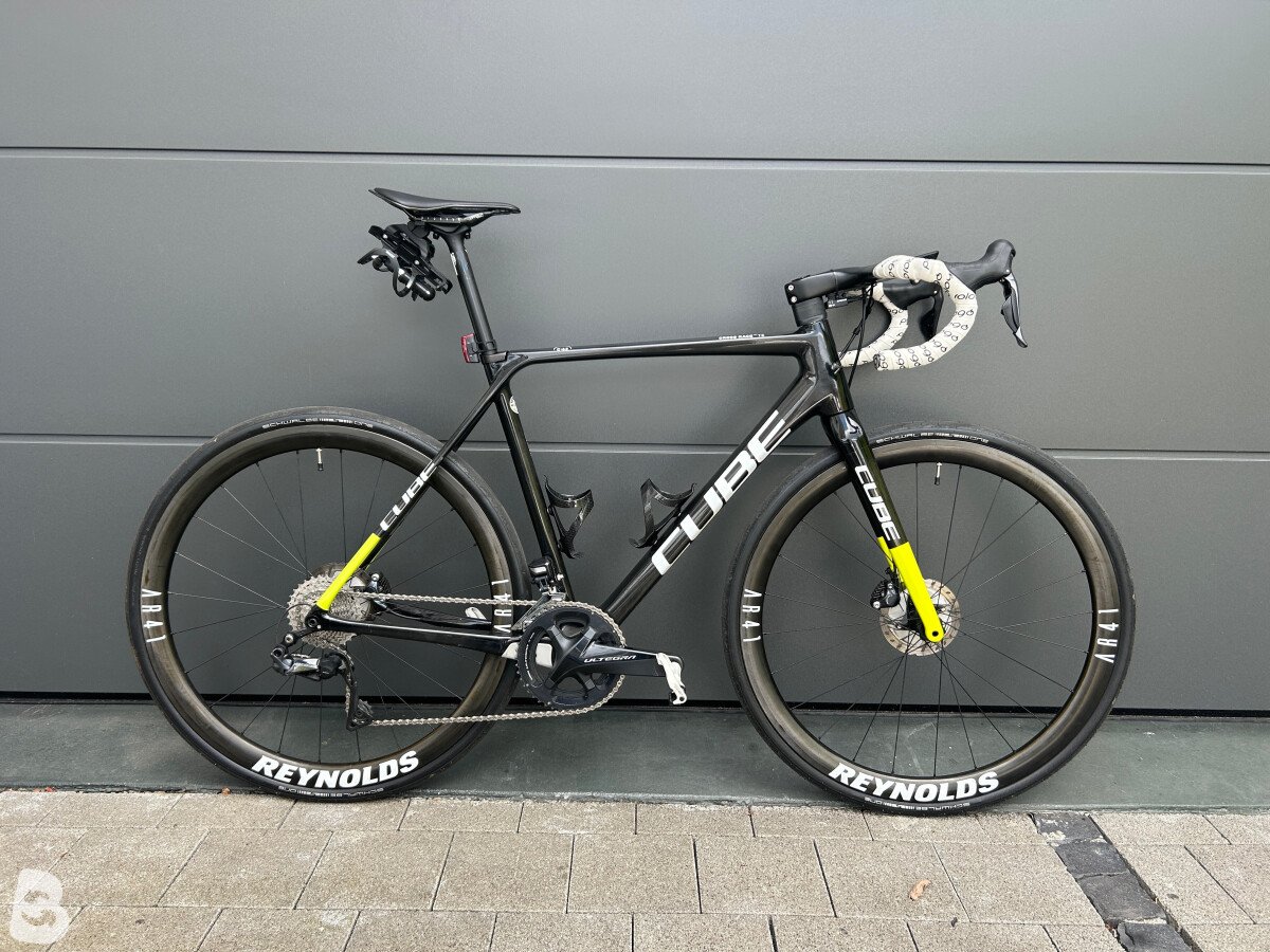 Cube CROSS RACE C:62 TEAM EDITION 2021