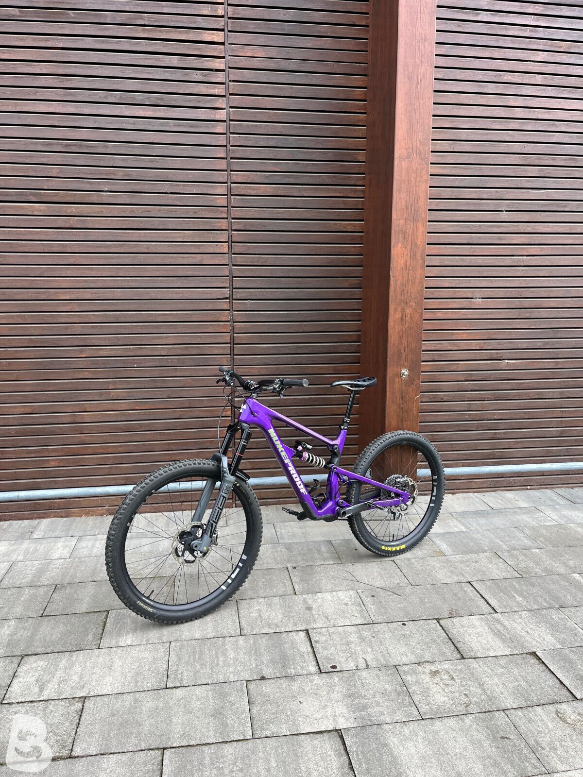Nukeproof Mega 297 Carbon 2023