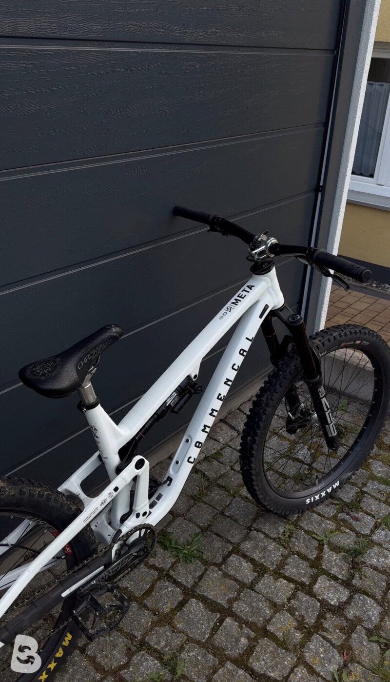 Commencal Meta V5 Sx 2025