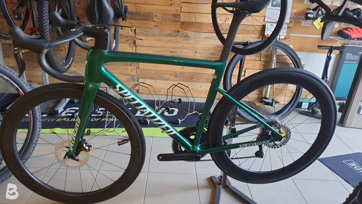 Specialized Tarmac SL8 Pro - Ultegra Di2 2024