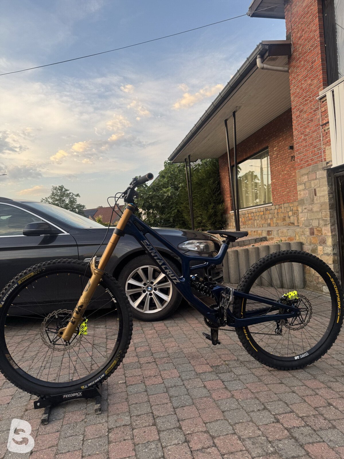 Santa Cruz V10 2026