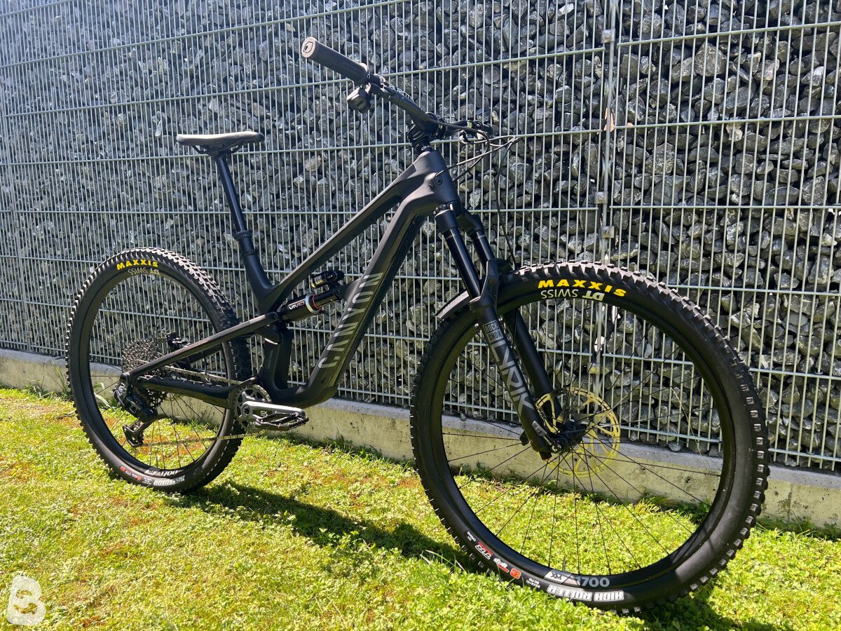 Canyon Spectral CF 8.0 2025
