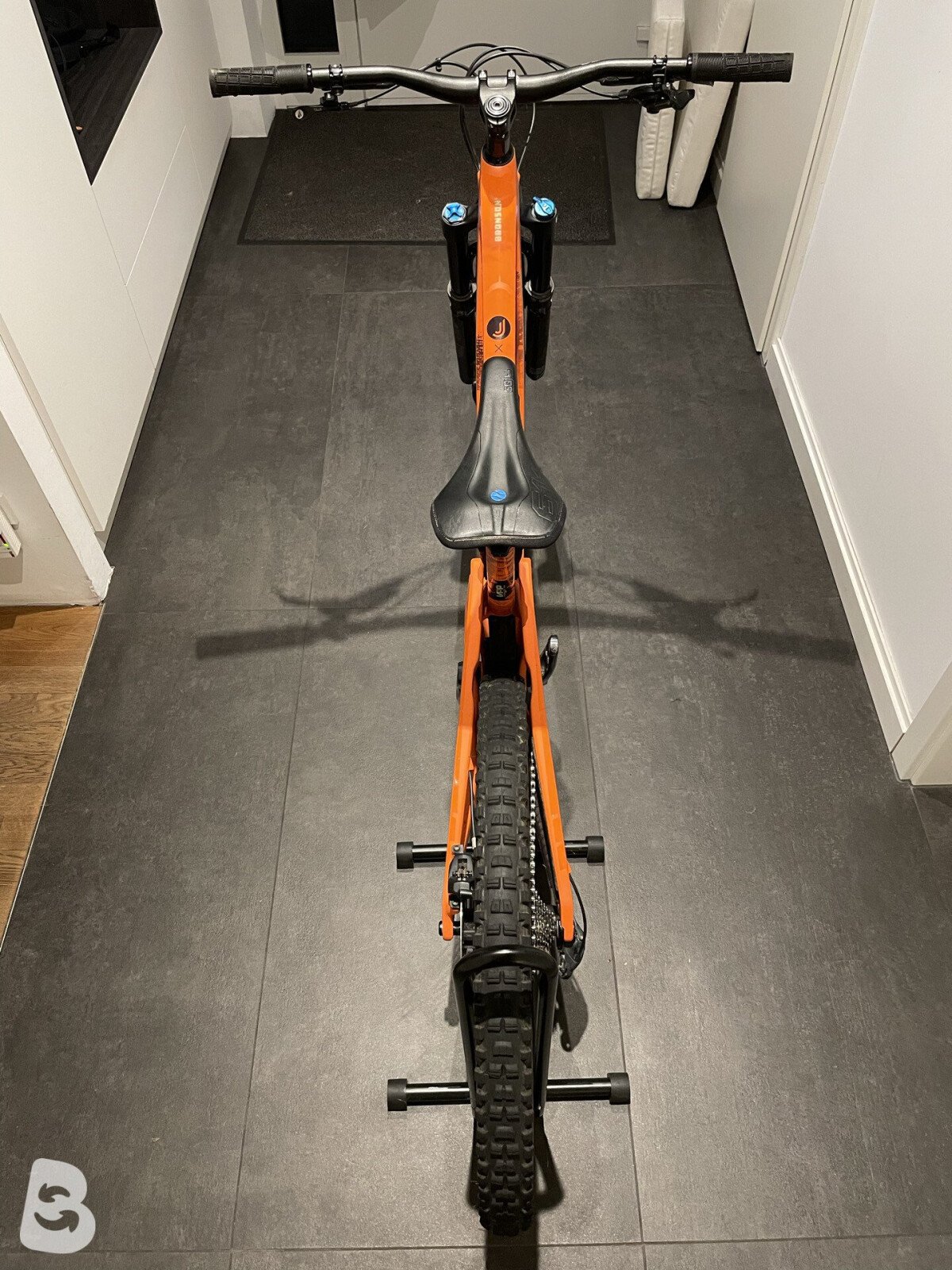 Santa Cruz BRONSON S / Carbon C 2025
