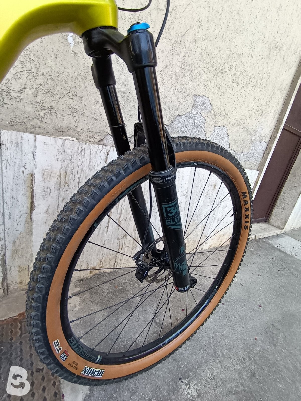 GT Sensor Pro Carbon 2019