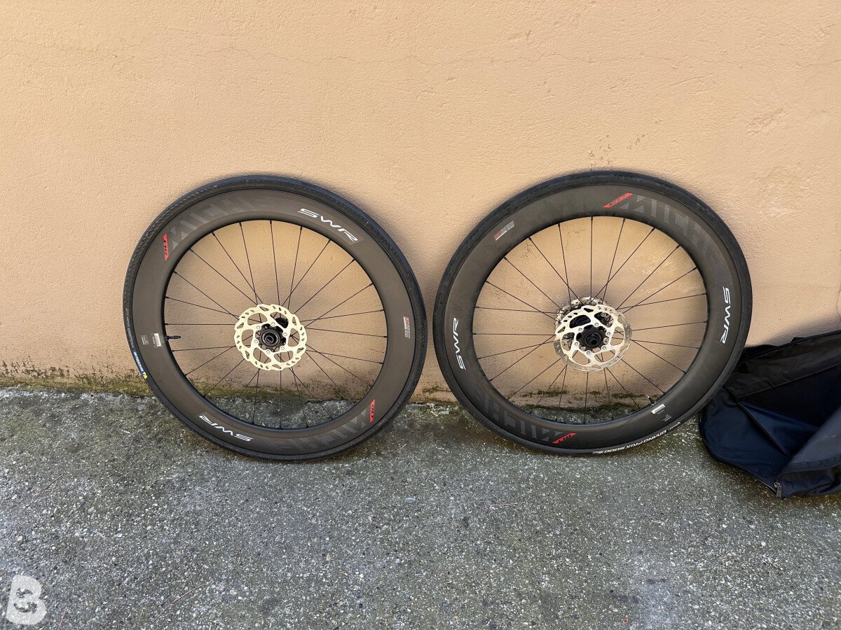 Pinarello F5 105 Di2 2023