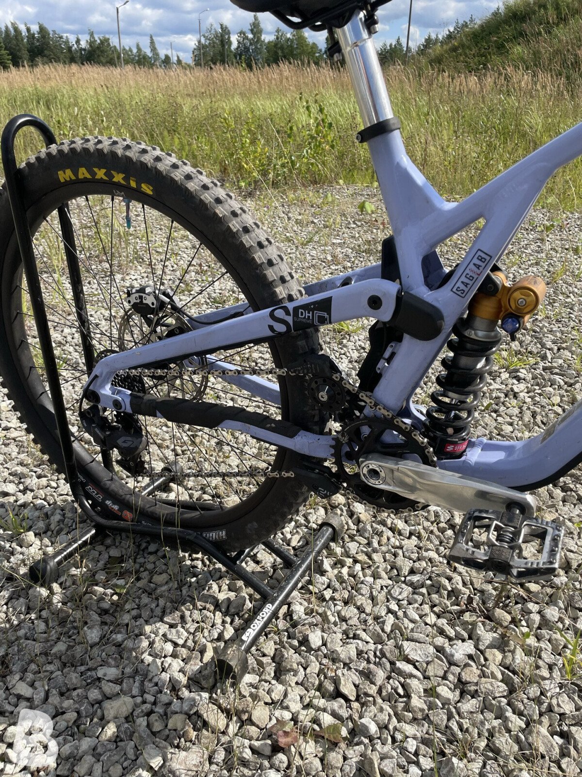 Commencal Supreme V5 2024