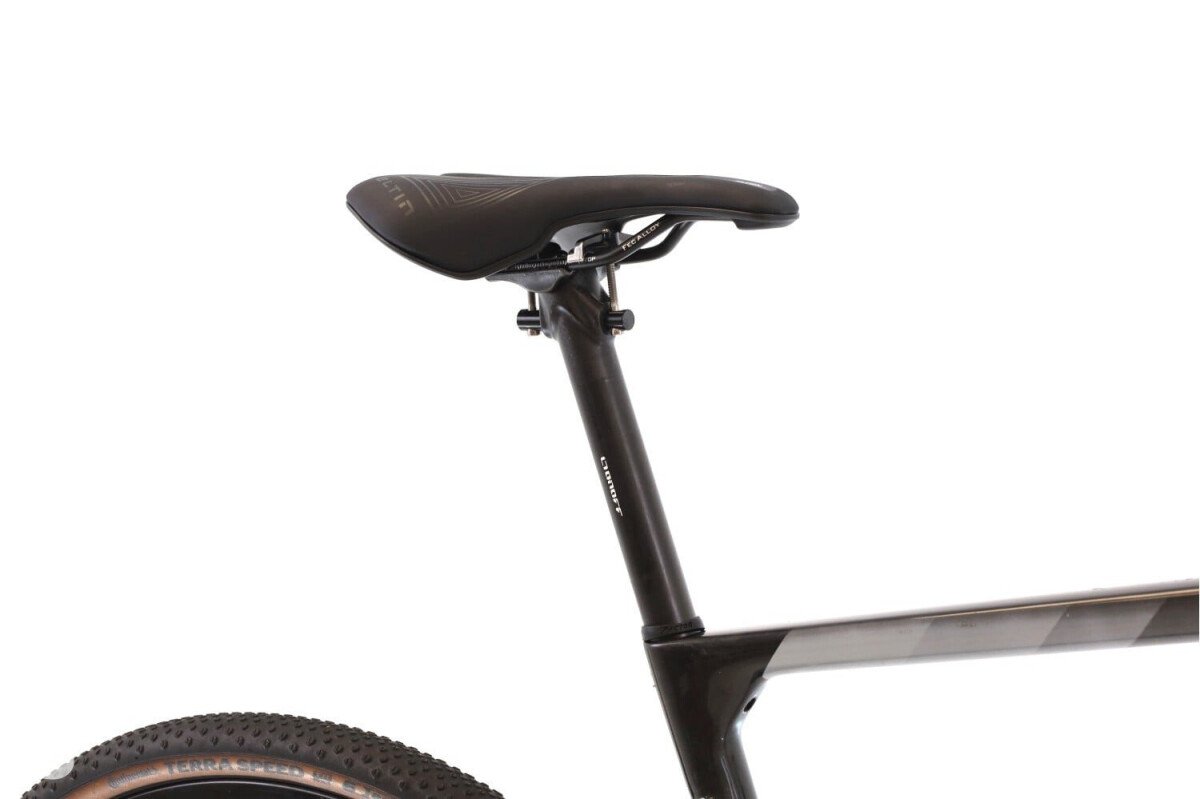 Factor LS AXS 12V 2022