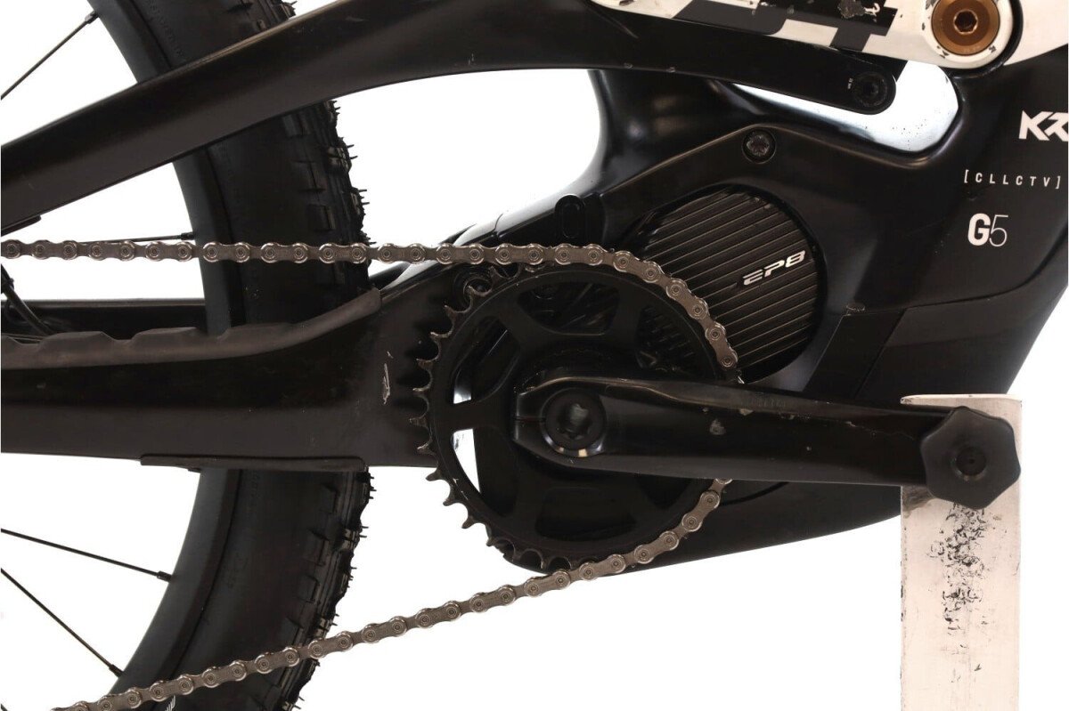 Canyon Torque:ON CF X01 AXS 2023