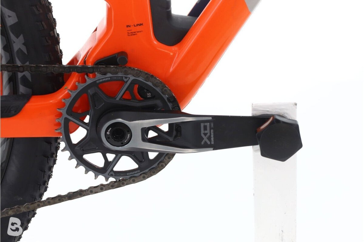 Berria Mako Pro AXS 2025
