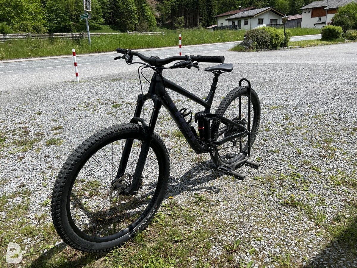 Trek Slash 8 29 2019
