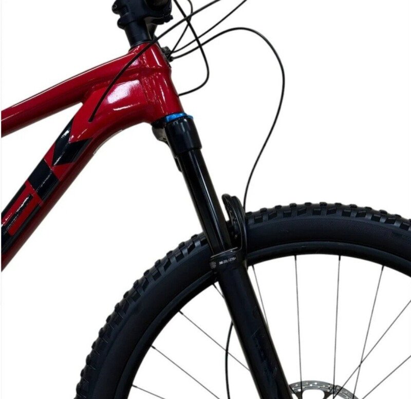 Trek Roscoe 9 2025