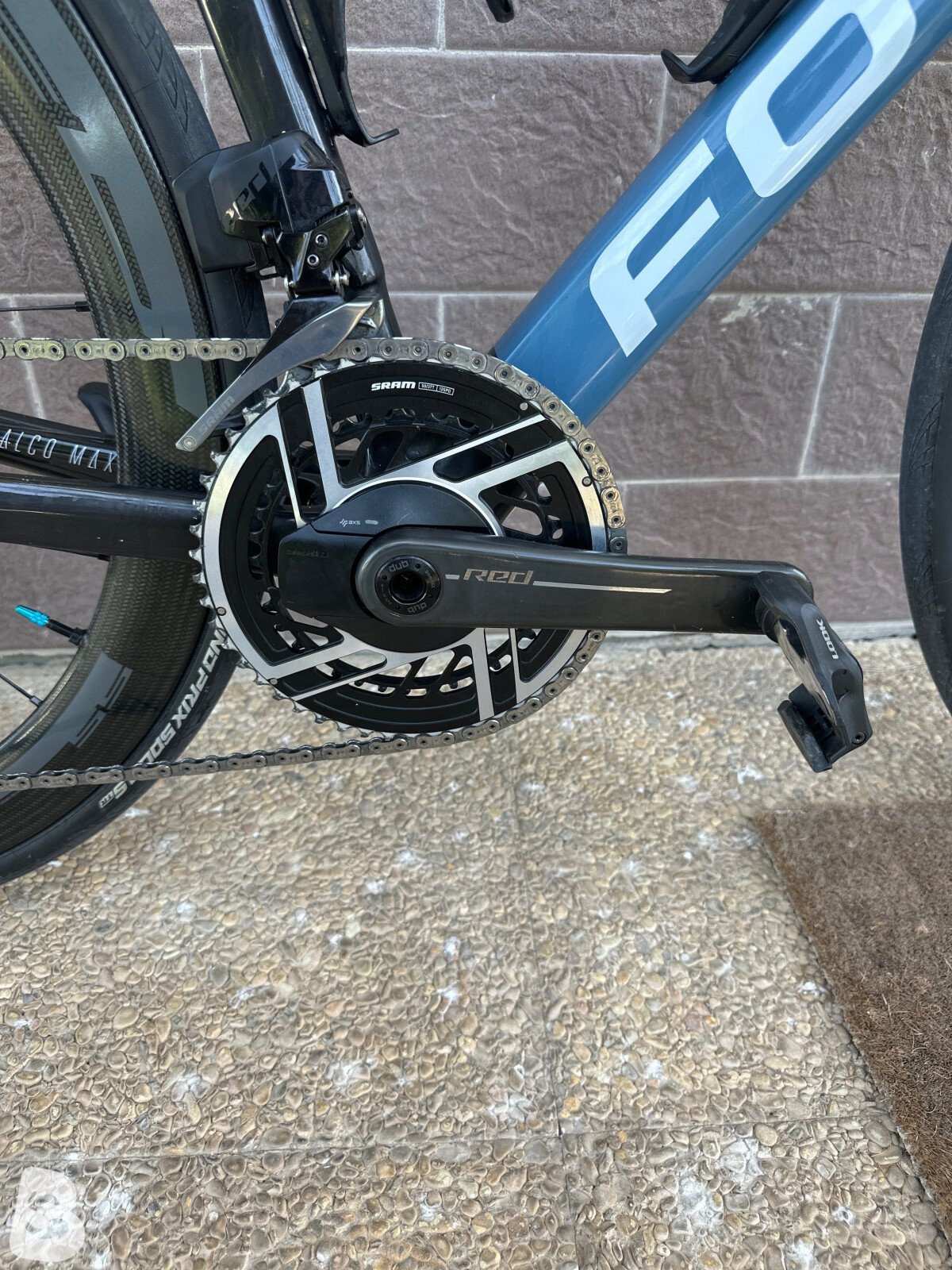 Focus IZALCO MAX DISC 9.8 2021