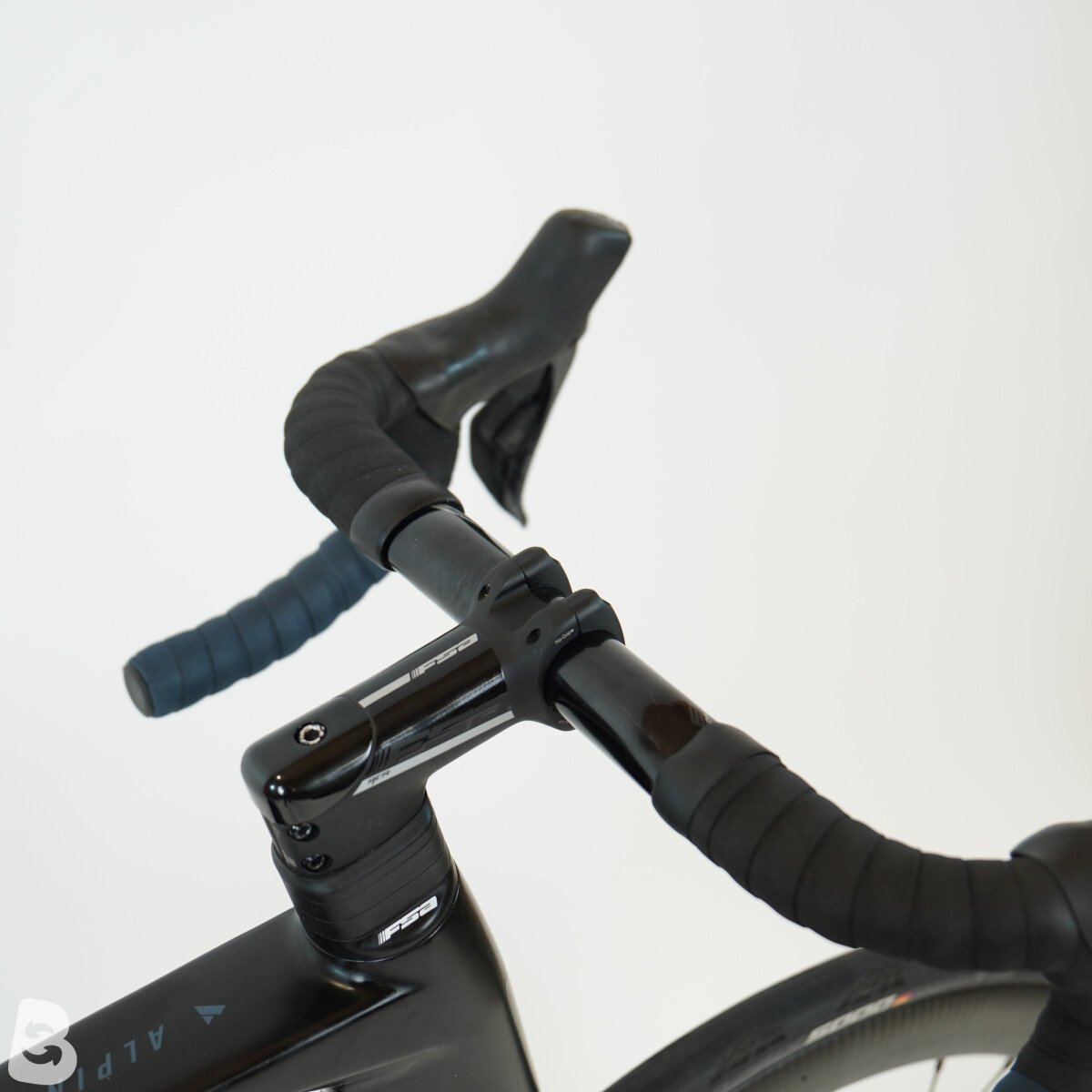 Sonstige Hersteller Bulls Alpine Hawk 3 Di2 carbon blau cm Gebrauchtrad 2023