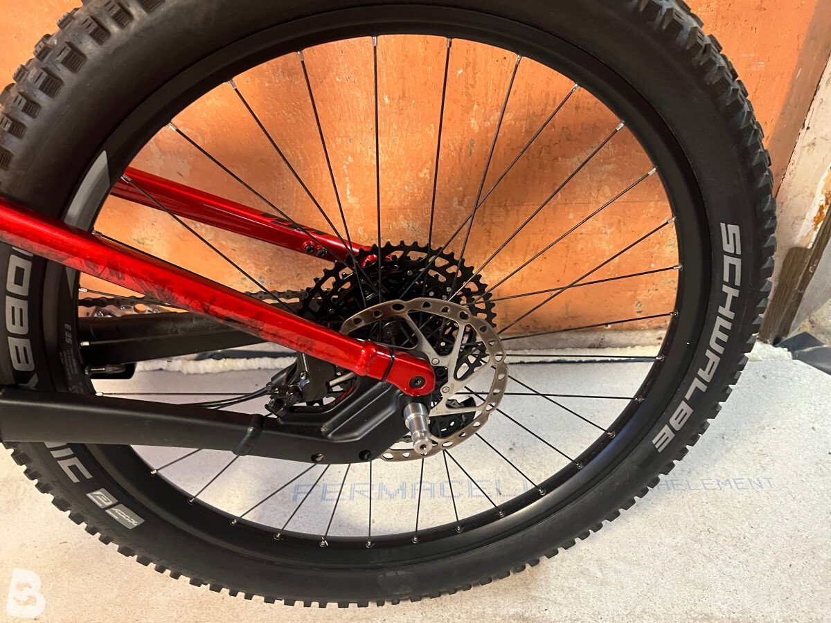 KTM MACINA KAPOHO 7973 2022