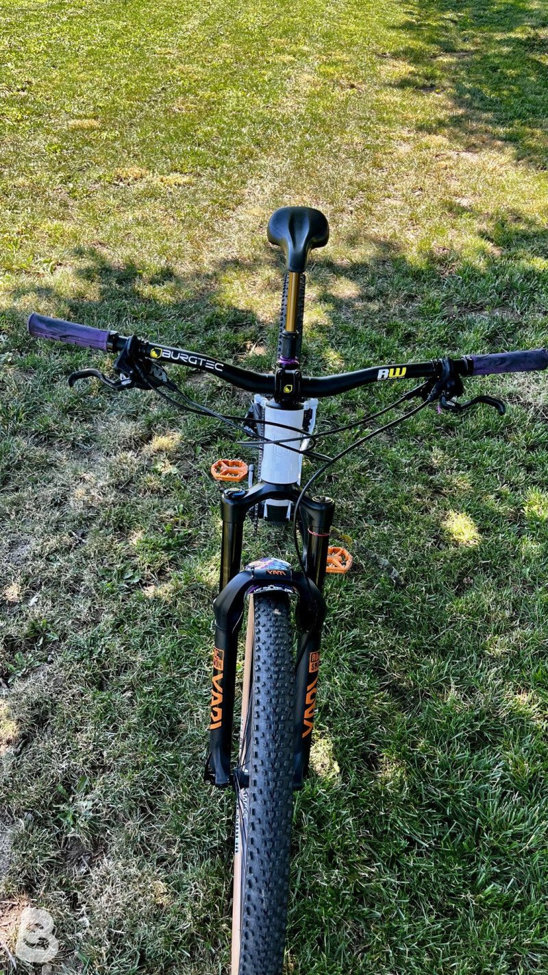 Commencal Meta HT V3 2026