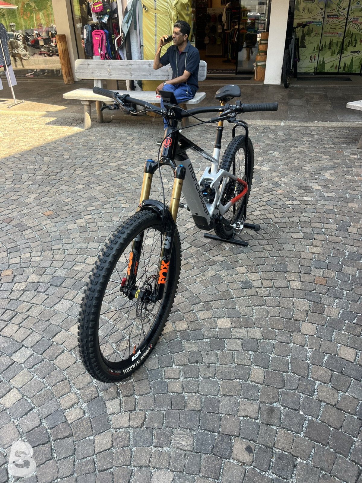 Mondraker DUNE R 2024