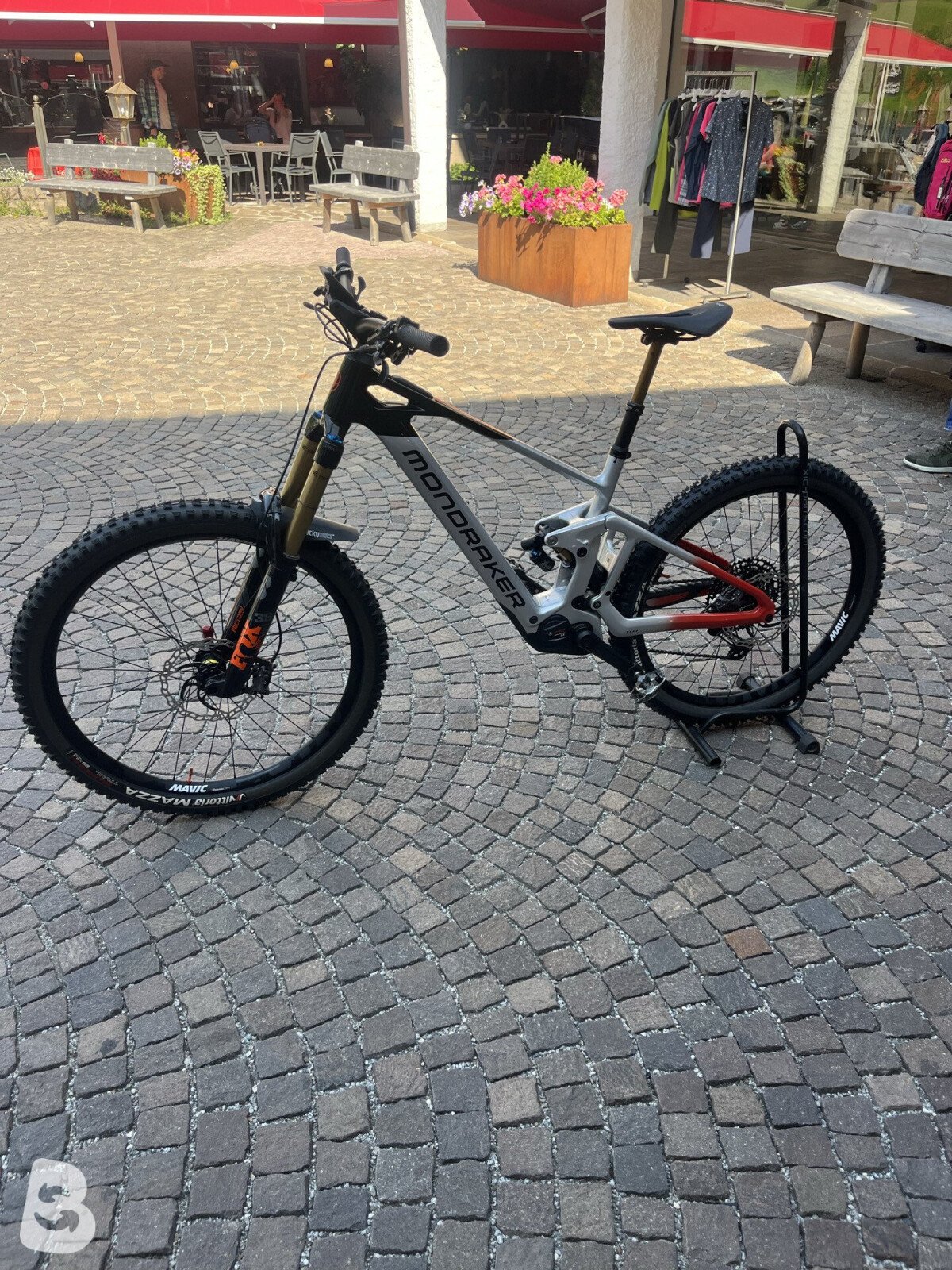 Mondraker DUNE R 2024