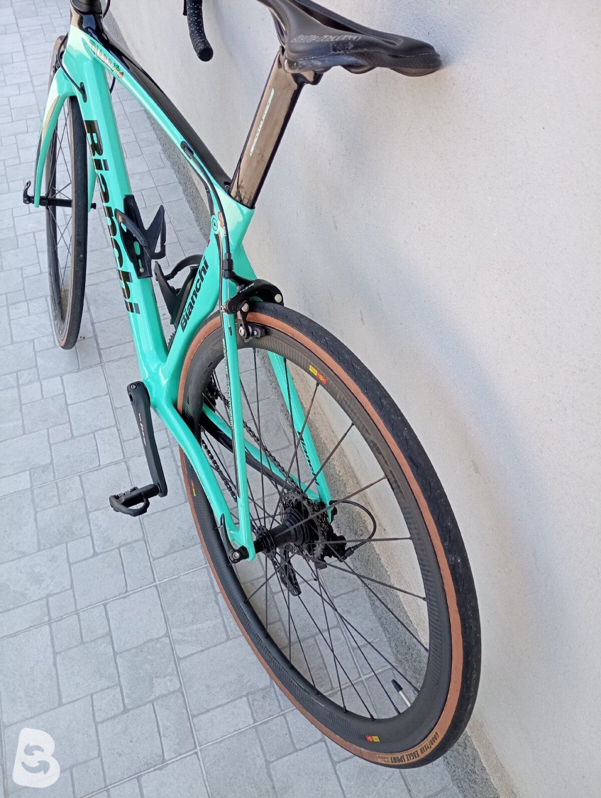 Bianchi Oltre XR4 2021